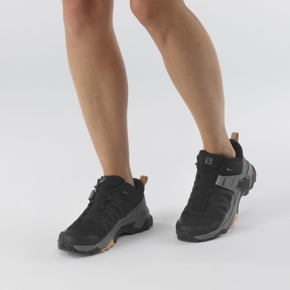 Salomon X ULTRA 4 Női Túracipő Fekete | SYW135874